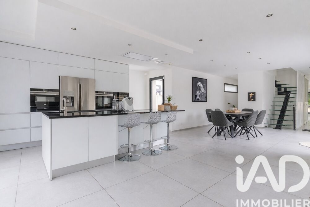   Sainte-genevi�ve-des-bois