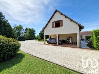  Maison  vendre 9 pices 300 m