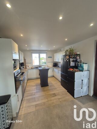  Maison � vendre 9 pi�ces 207 m�