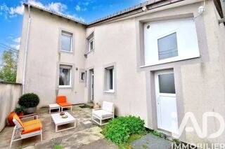  Maison � vendre 5 pi�ces 212 m�