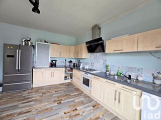  Maison � vendre 8 pi�ces 185 m�