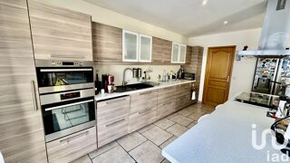  Maison � vendre 8 pi�ces 228 m�