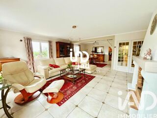  Maison � vendre 8 pi�ces 220 m�