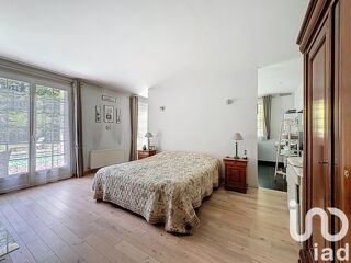  Maison  vendre 9 pices 270 m