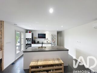  Maison � vendre 4 pi�ces 165 m�