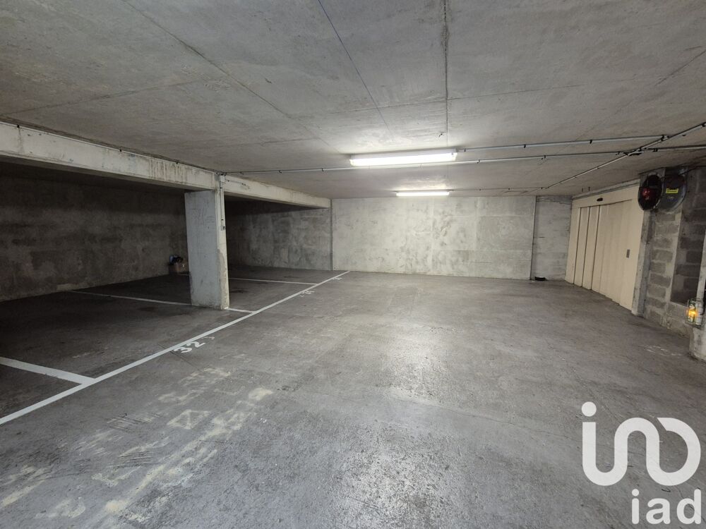 Vente Parking/Garage Vente Parking/garage/box 13 m&sup2; Paris 11
