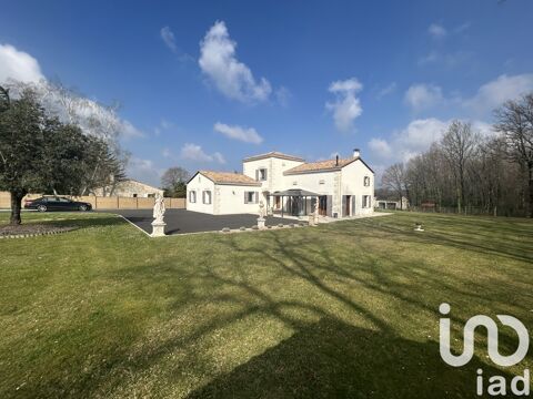   Vente Maison/villa 8 pi�ces Maison - 8 pi�ce(s) - 286 m�