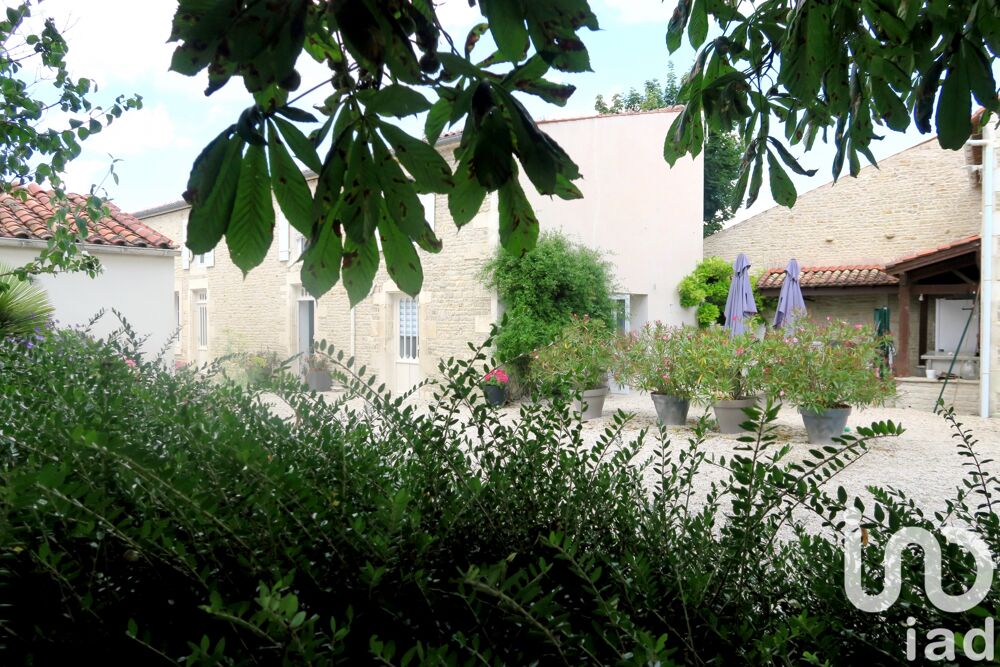 � vendre  Maison Saint-Sauveur-d'Aunis (17540)