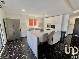  Villa � vendre 5 pi�ces 180 m�