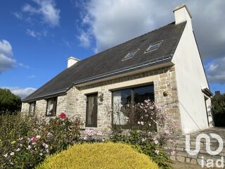  Villa  vendre 6 pices 140 m