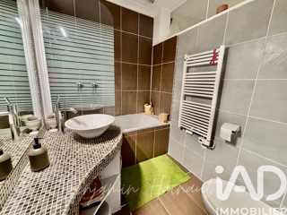  Maison  vendre 8 pices 250 m