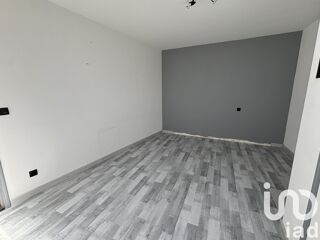  Immeuble � vendre 121 m�