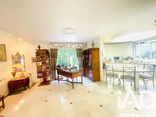  Maison � vendre 8 pi�ces 180 m�