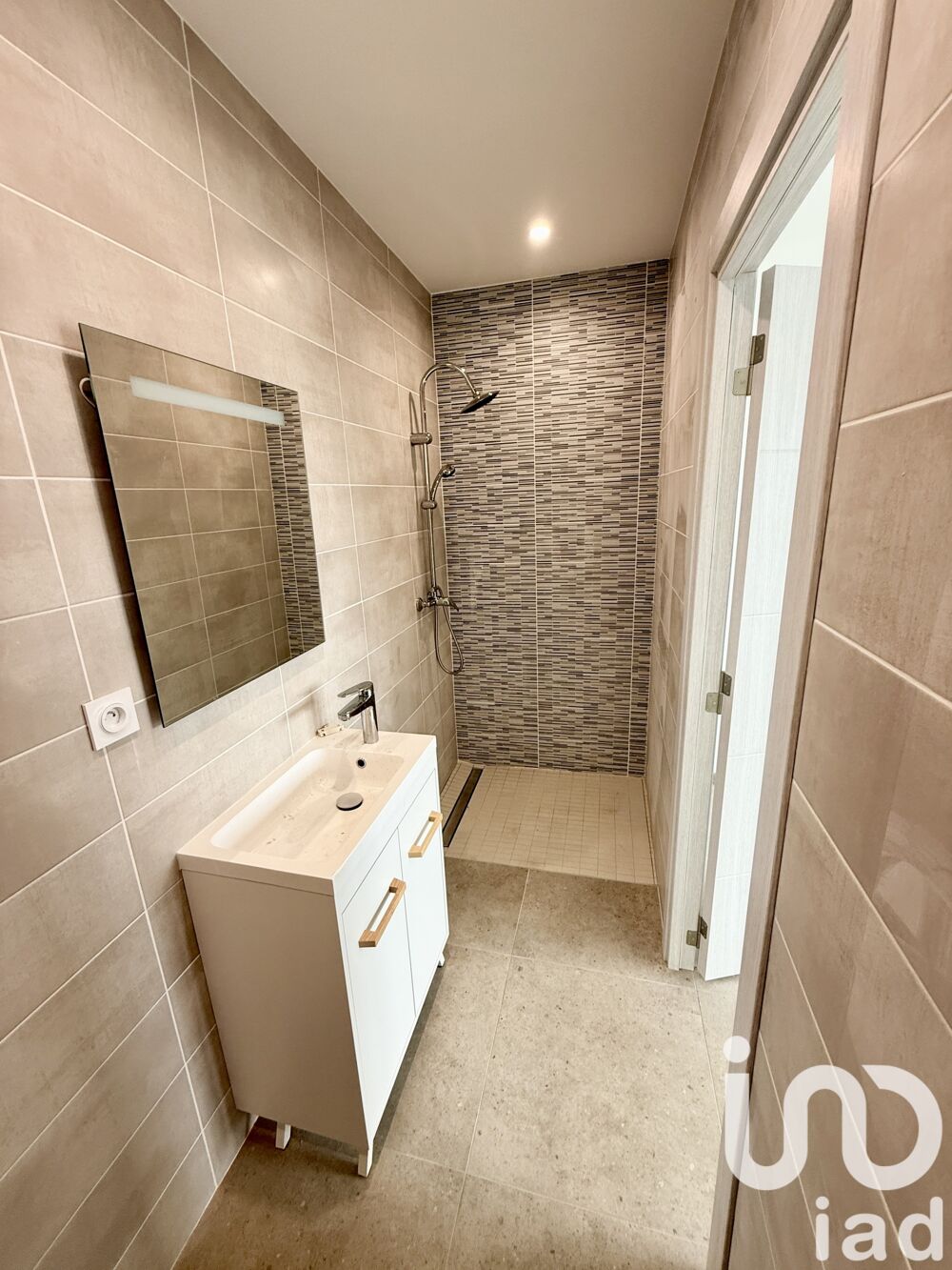 � vendre  Maison Unieux (42240)