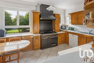  Maison � vendre 8 pi�ces 204 m�