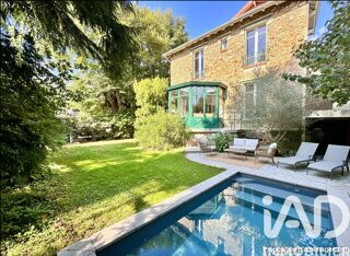  Maison � vendre 10 pi�ces 212 m�