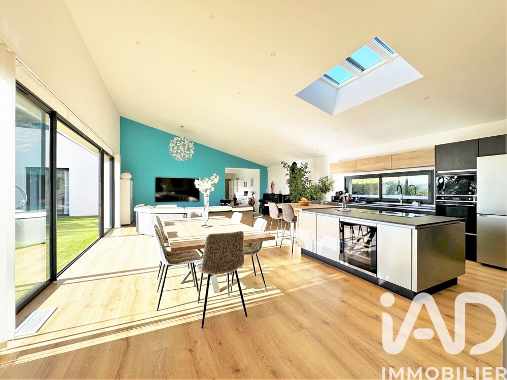  vendre  Maison Uzs (30700)