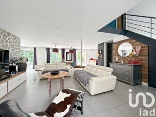  Maison  vendre 7 pices 197 m