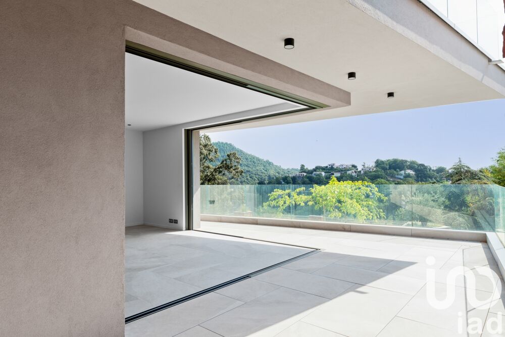   Les Adrets-de-l'Estrel (83600)