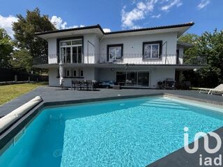  Maison  vendre 9 pices 223 m