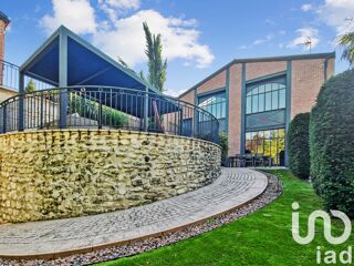  Villa � vendre 14 pi�ces 750 m�