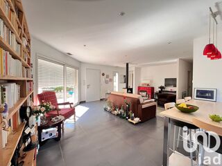  Maison  vendre 4 pices 121 m