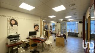  Immeuble  vendre 245 m