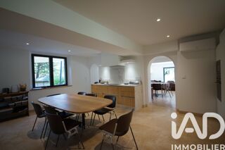  Maison � vendre 6 pi�ces 250 m�