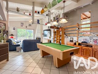  Maison � vendre 9 pi�ces 220 m�