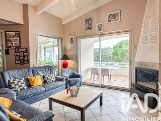  Maison � vendre 9 pi�ces 220 m�