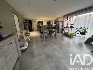  Maison � vendre 8 pi�ces 220 m�