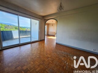  Appartement  vendre 6 pices 142 m