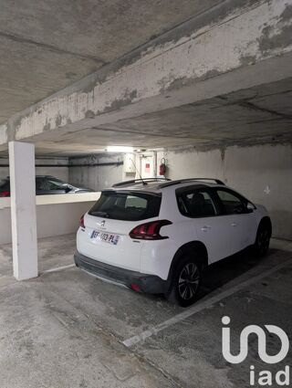  Parking / Garage � vendre 12 m�