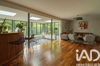  Maison � vendre 9 pi�ces 218 m�