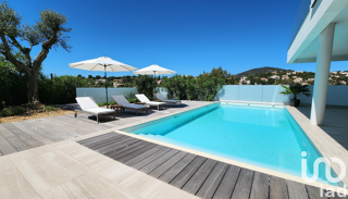  Villa  vendre 9 pices 310 m