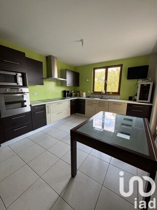  Maison  vendre 8 pices 195 m