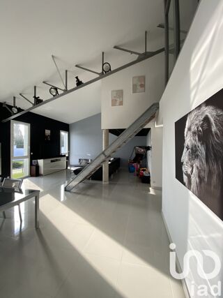  Maison � vendre 7 pi�ces 239 m�