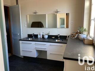  Maison � vendre 9 pi�ces 210 m�