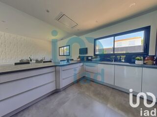  Villa � vendre 9 pi�ces 211 m�