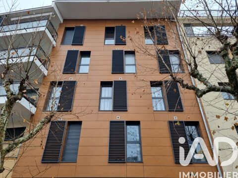   Location Appartement 3 pi�ces Appartement - 3 pi�ce(s) - 72 m�