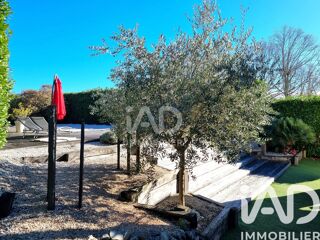  Maison � vendre 8 pi�ces 230 m�