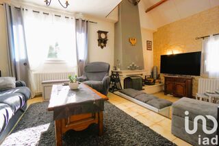  Maison  vendre 8 pices 200 m