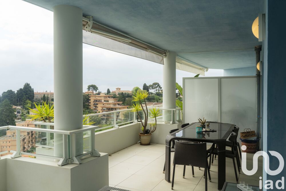 � vendre  Appartement Roquebrune-Cap-Martin (06190)