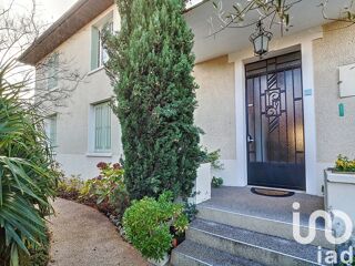 Maison  vendre 8 pices 243 m