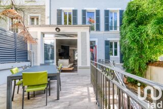  Maison  vendre 8 pices 210 m