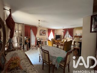 Maison � vendre 11 pi�ces 208 m�