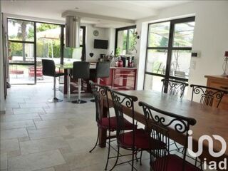  Maison � vendre 8 pi�ces 210 m�