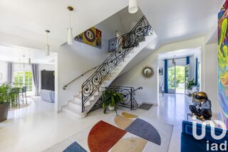  Maison � vendre 8 pi�ces 264 m�