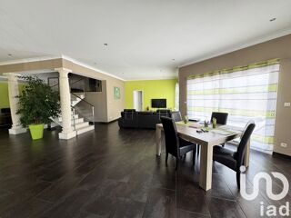  Villa � vendre 7 pi�ces 205 m�