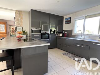  Maison � vendre 5 pi�ces 196 m�